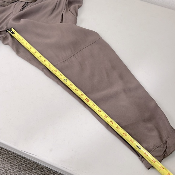 Wilfred Aritzia Marais drawstring button fly cropped pant in mocha brown size M - Picture 12 of 12